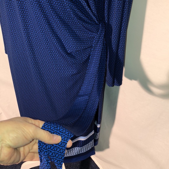 The Limited Collection Women's Geometric Wrap Dress Size 1X Black Blue W… - Picture 4 of 10